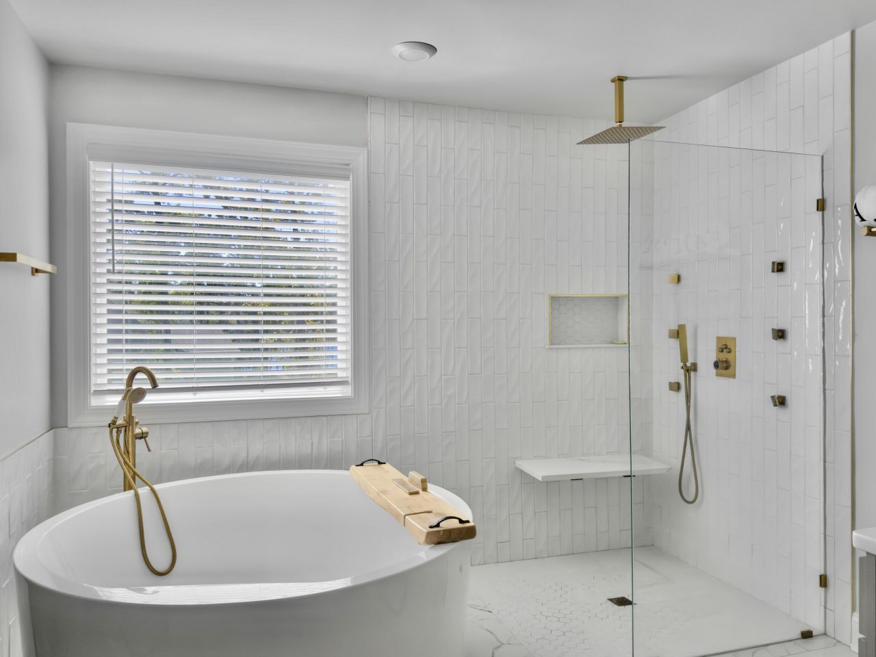 547 Pontoon Road Photo 74