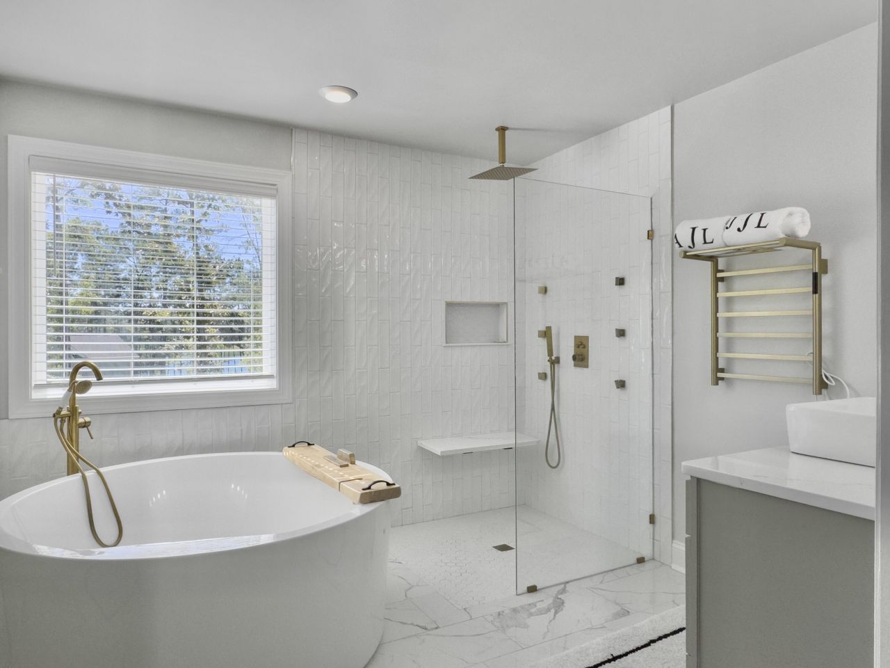 547 Pontoon Road Photo 76