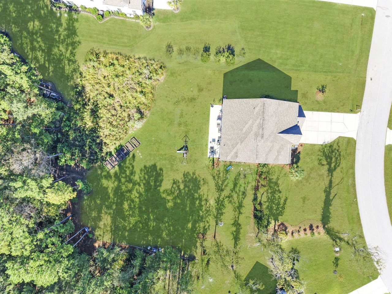 547 Pontoon Road Photo 96