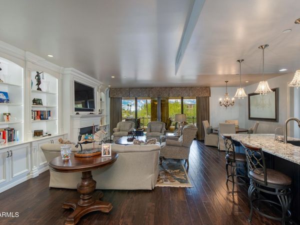 7181 E CAMELBACK Road, Unit 208, Scottsdale, AZ 85251