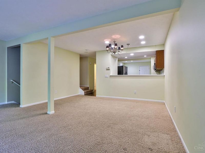 7576 Lake Pointe, Hamilton Twp, OH 45039 Photo 10