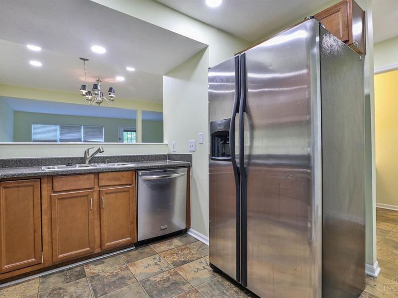 7576 Lake Pointe, Hamilton Twp, OH 45039 Photo 15