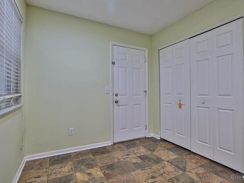 7576 Lake Pointe, Hamilton Twp, OH 45039 Photo 16