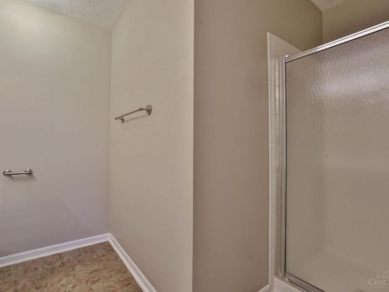 7576 Lake Pointe, Hamilton Twp, OH 45039 Photo 23