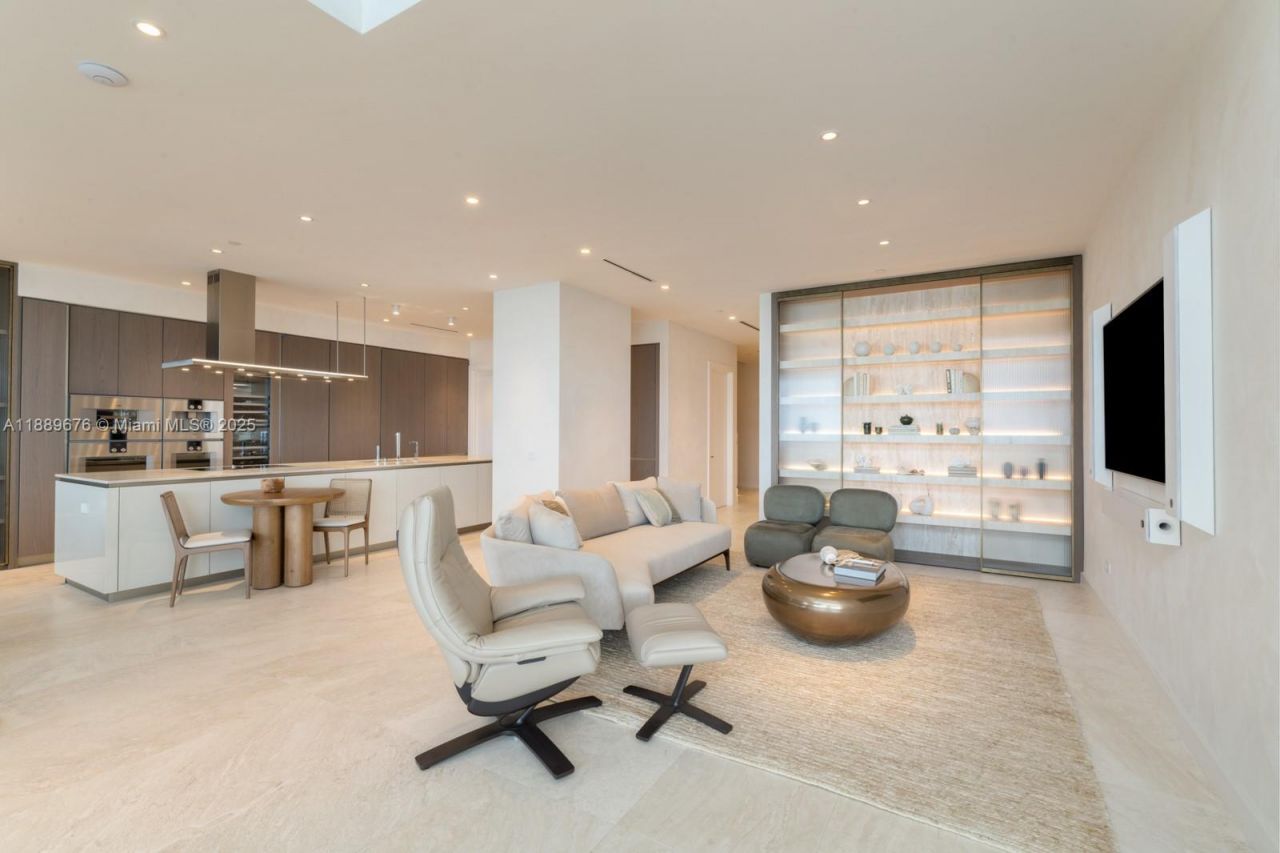 18501 Collins Ave, Unit 2301, Sunny Isles Beach, FL 33160 Photo