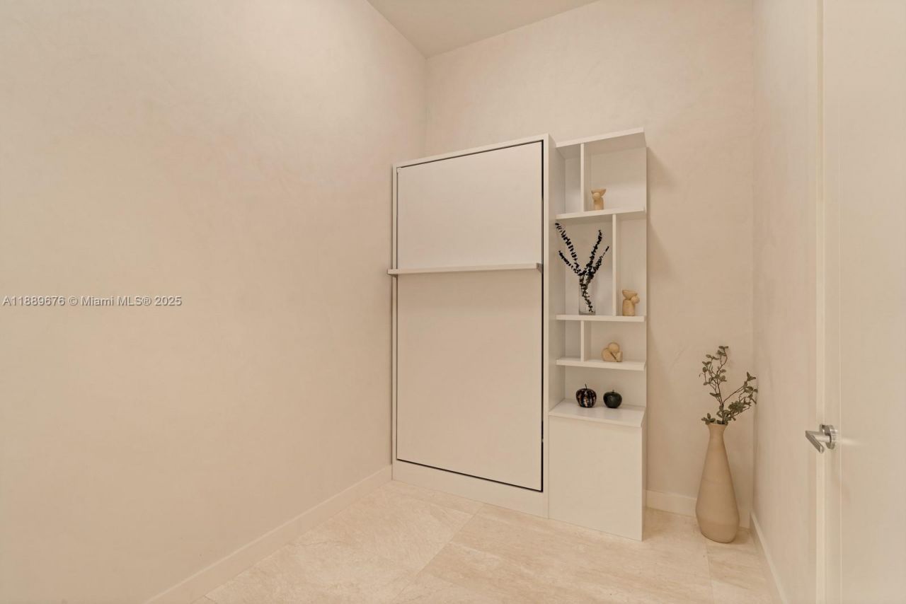 18501 Collins Ave, Unit 2301, Sunny Isles Beach, FL 33160 Photo