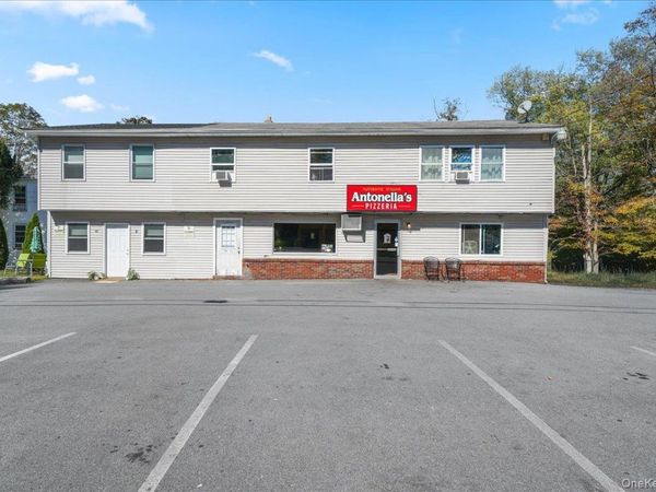 2452 State Route 207, Campbell Hall, NY 10916