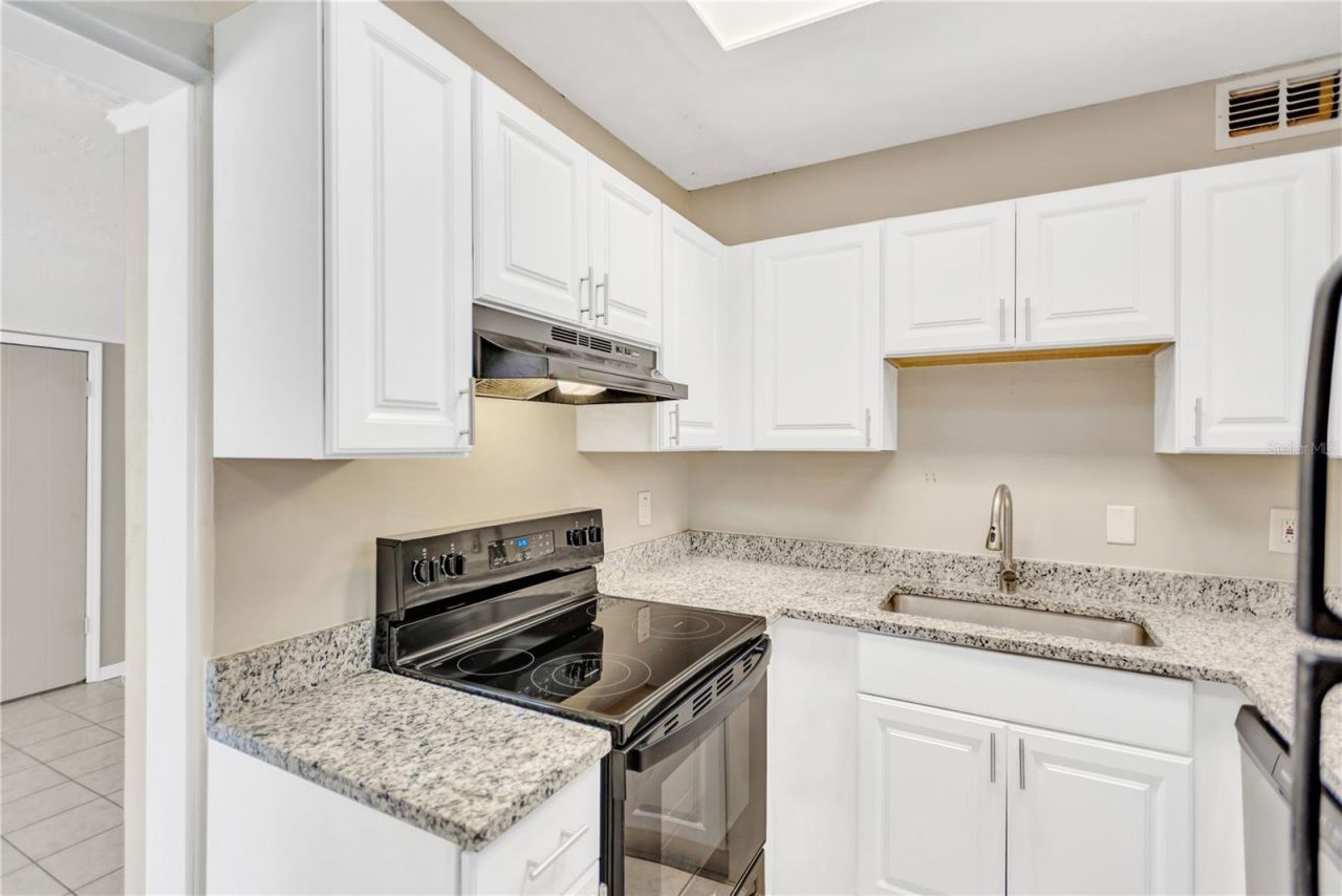 6360 34th Avenue N, Saint Petersburg, FL 33710 Photo