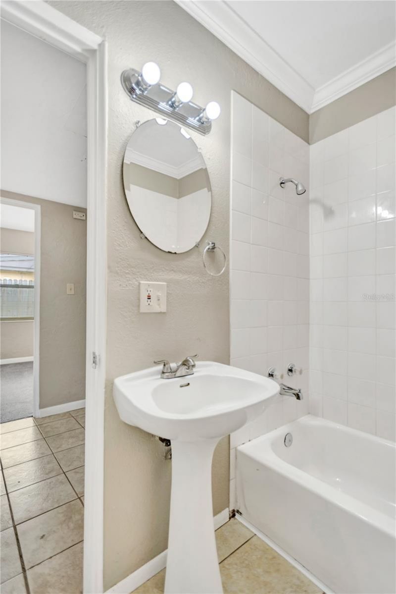 6360 34th Avenue N, Saint Petersburg, FL 33710 Photo