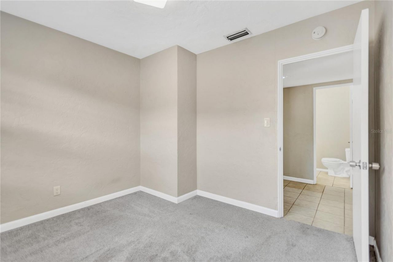 6360 34th Avenue N, Saint Petersburg, FL 33710 Photo