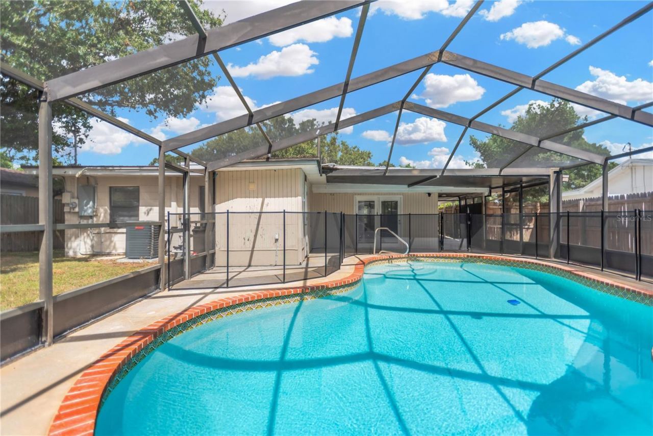 6360 34th Avenue N, Saint Petersburg, FL 33710 Photo