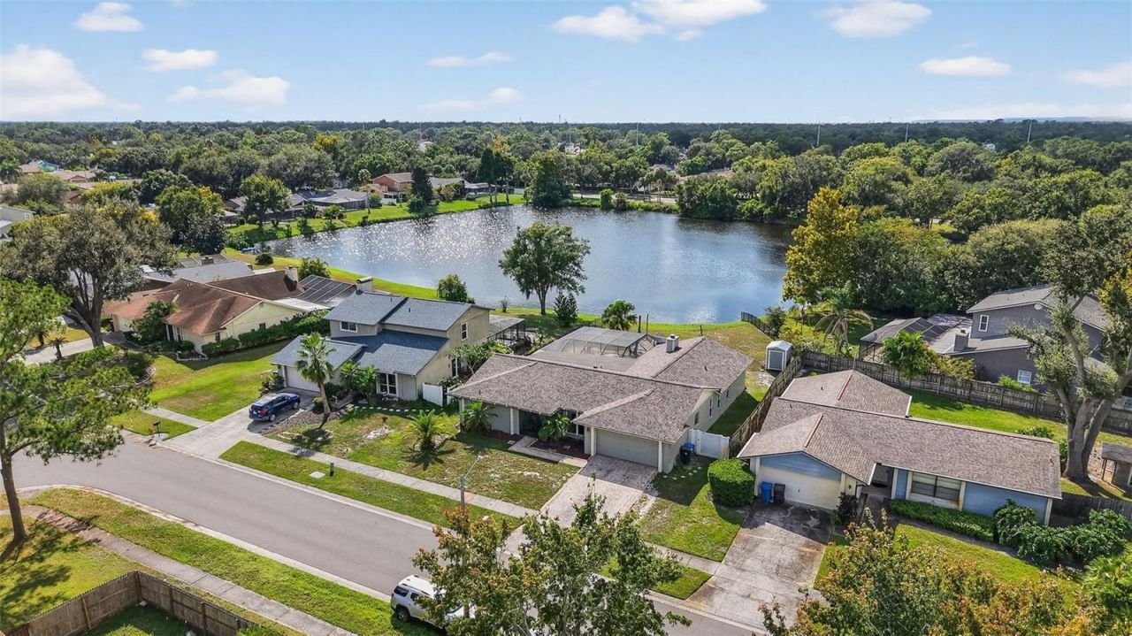 3903 Dunaire Drive, Valrico, FL 33596 Main Photo