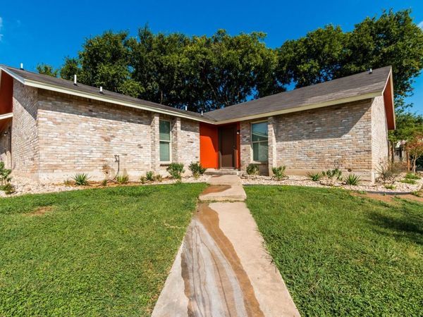 1900 Valley Hill CIR, Unit B, Austin, TX 78741