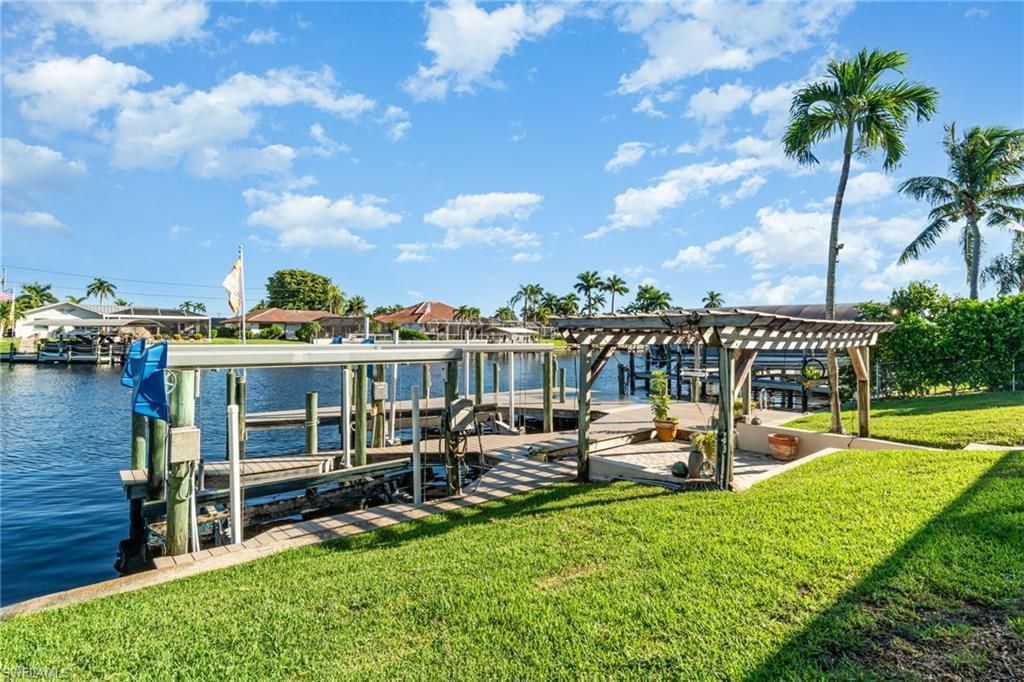 2019 SE 28th Ter, Cape Coral, FL 33904 Photo