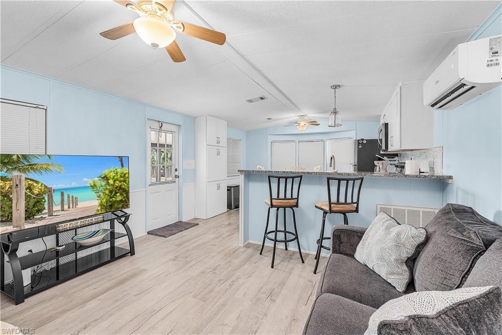 7186 Ladyfish Dr, Saint James City, FL 33956 Photo