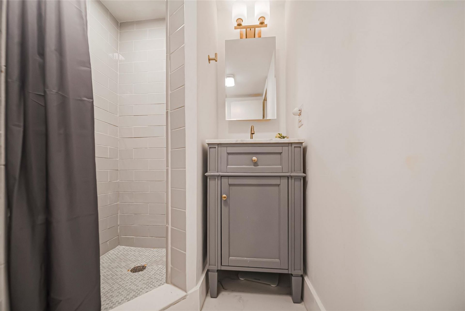 620 Tennis Club Dr, Unit 111, Fort Lauderdale, FL 33311 Photo