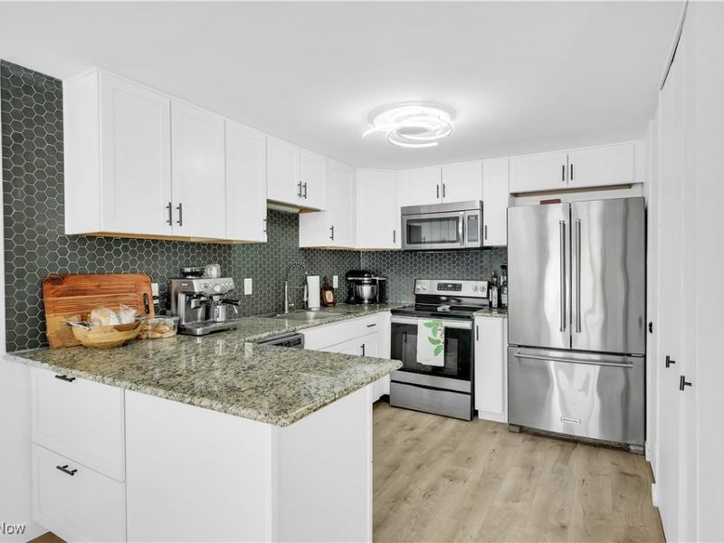 6826 Old Royalton Road, Unit 2, Brecksville, OH 44141 Photo 13