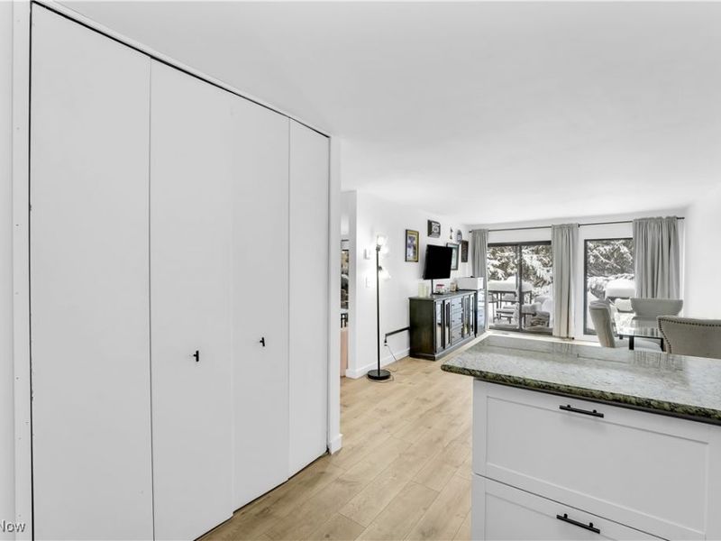 6826 Old Royalton Road, Unit 2, Brecksville, OH 44141 Photo 16