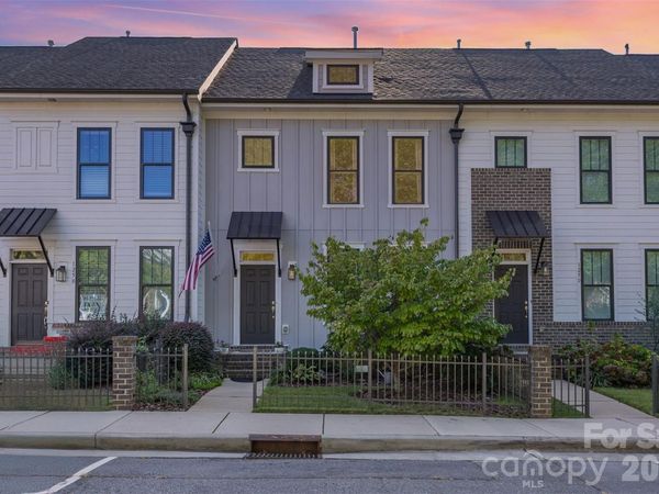 125 C Capital Avenue, Mooresville, NC 28117