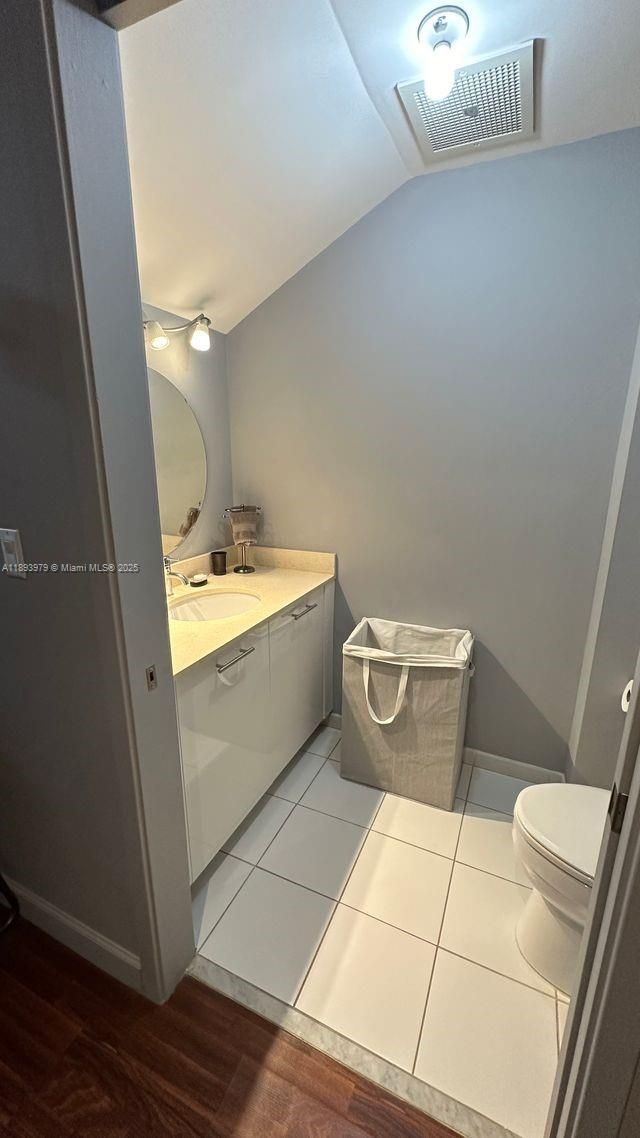 3449 NE 1st Ave, Unit L43, Miami, FL 33137 Photo