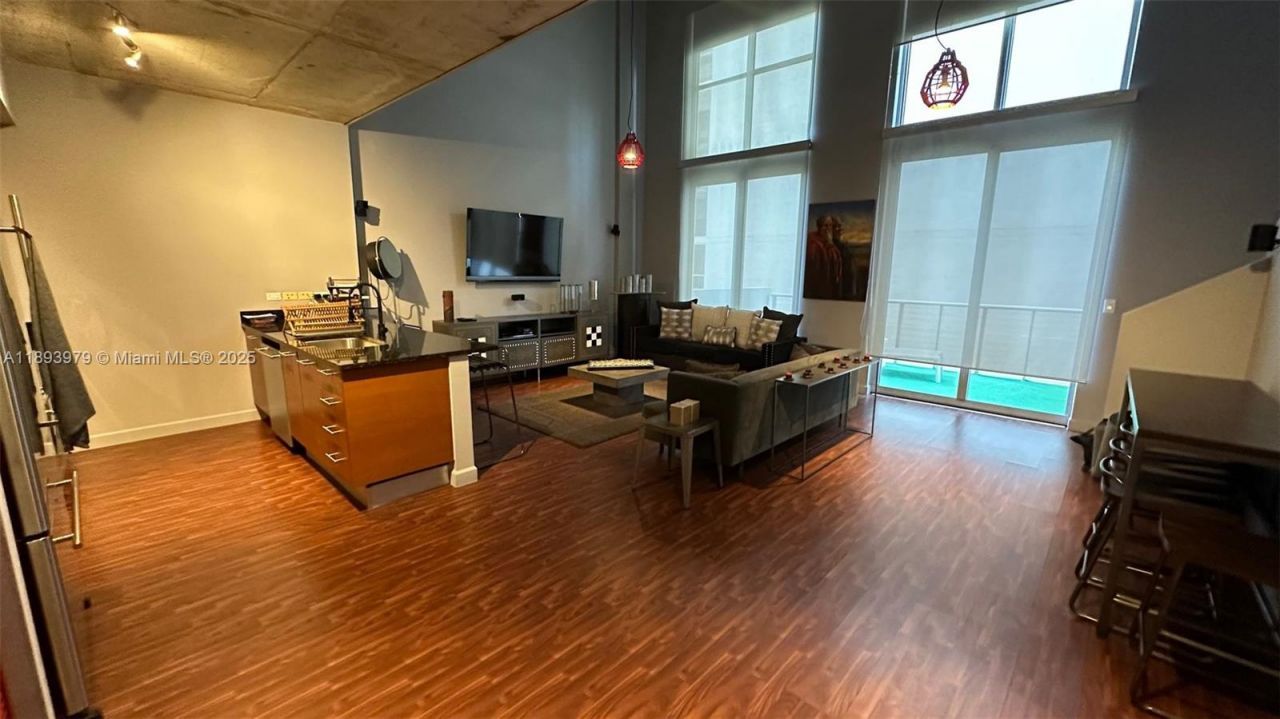 3449 NE 1st Ave, Unit L43, Miami, FL 33137 Photo