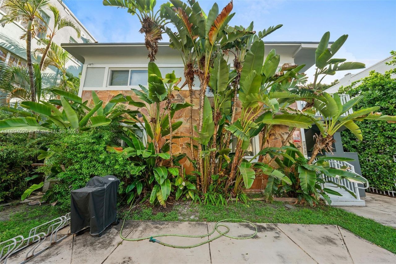 1515 West Ave, Unit 12, Miami Beach, FL 33139 Photo