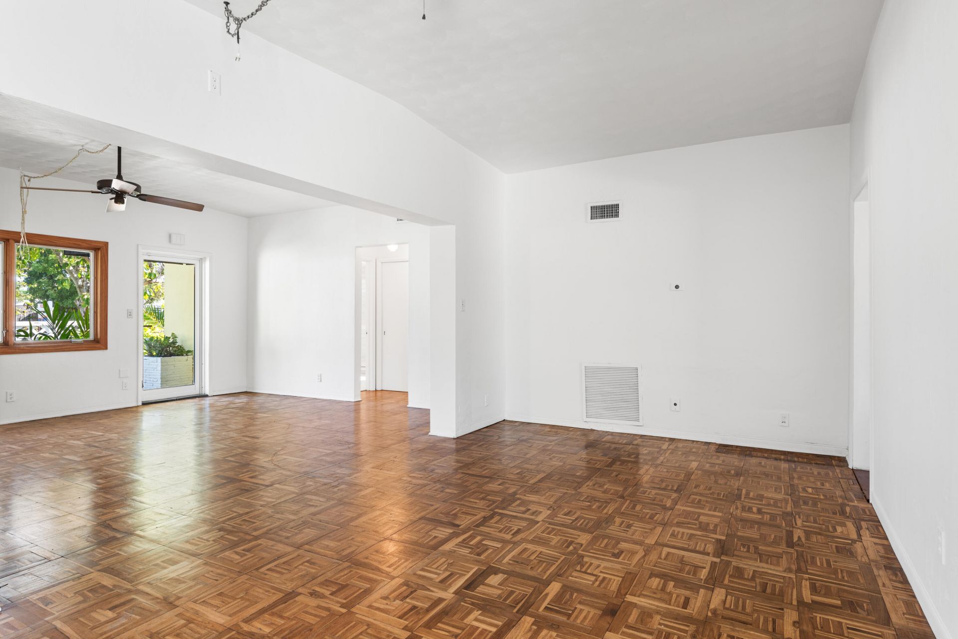 1406 NE 15th Street, Fort Lauderdale, FL 33304 Photo