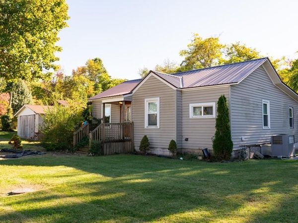 303 W. Steward Ave, Monterey, TN 38574