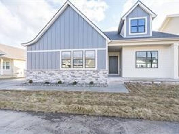 204 SW 18th Street, Ankeny, IA 50023