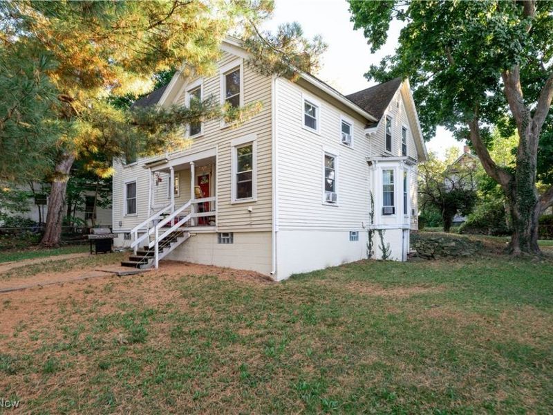 242 W Highland Avenue, Ravenna, OH 44266 Photo 4