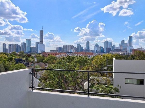 1175 Navasota ST, Unit 2, Austin, TX 78702