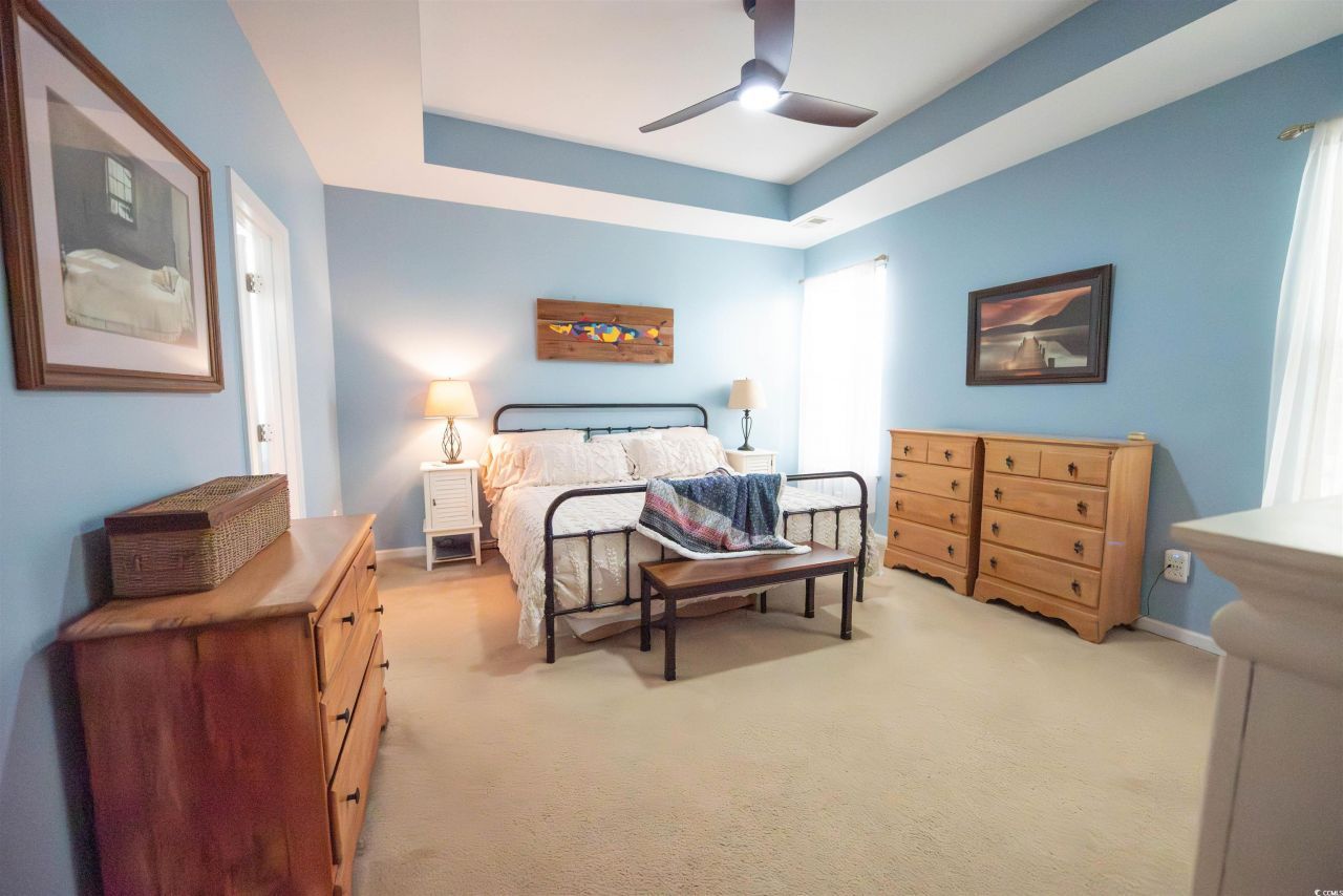 209 Golden Oaks Dr. Photo 18