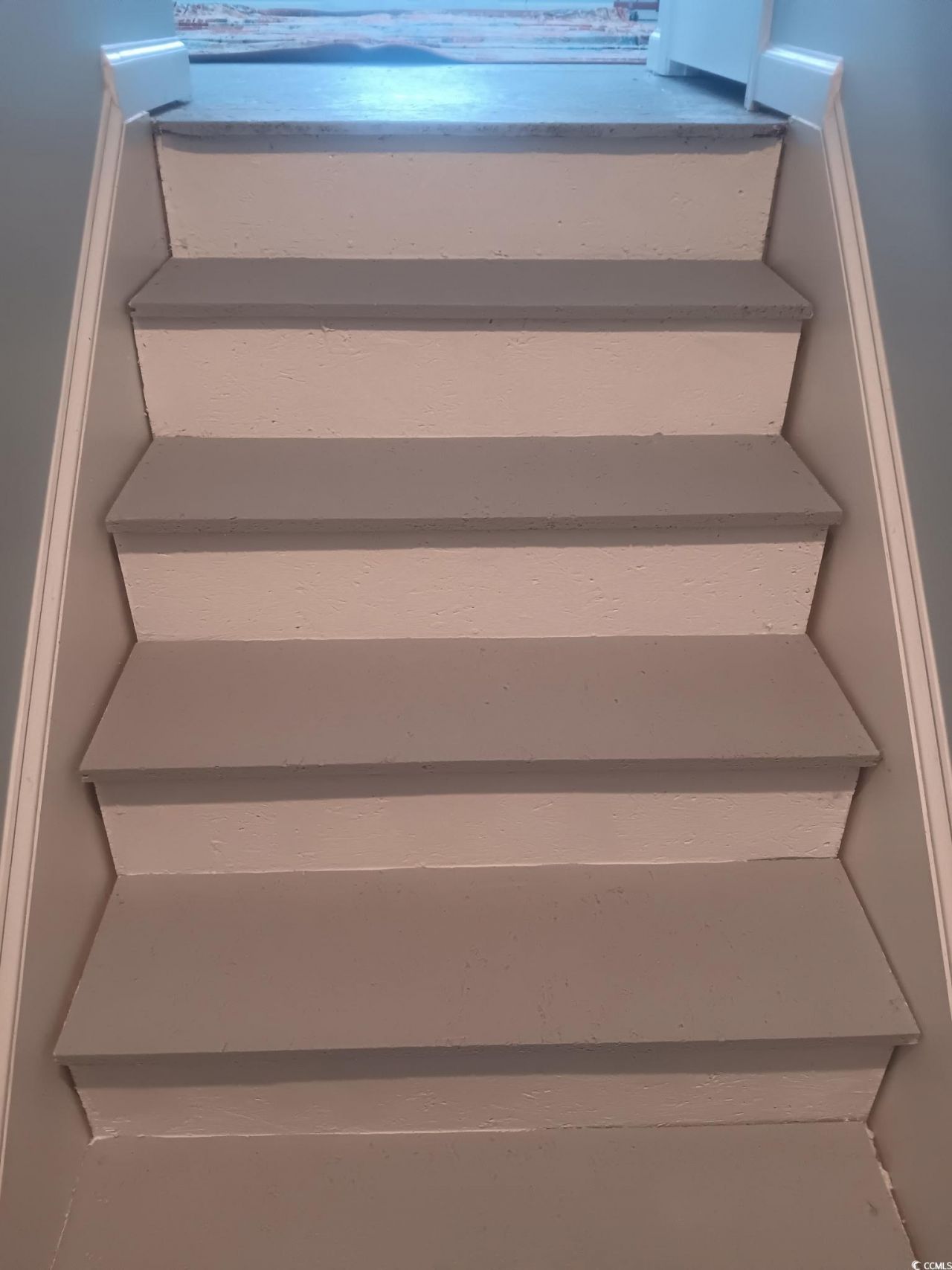 209 Golden Oaks Dr. Photo 22