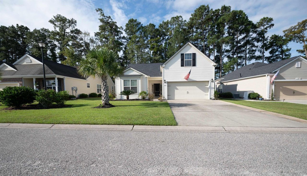 209 Golden Oaks Dr. Photo 3