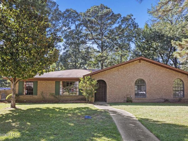 119 Fern Valley Road, Brandon, MS 39042