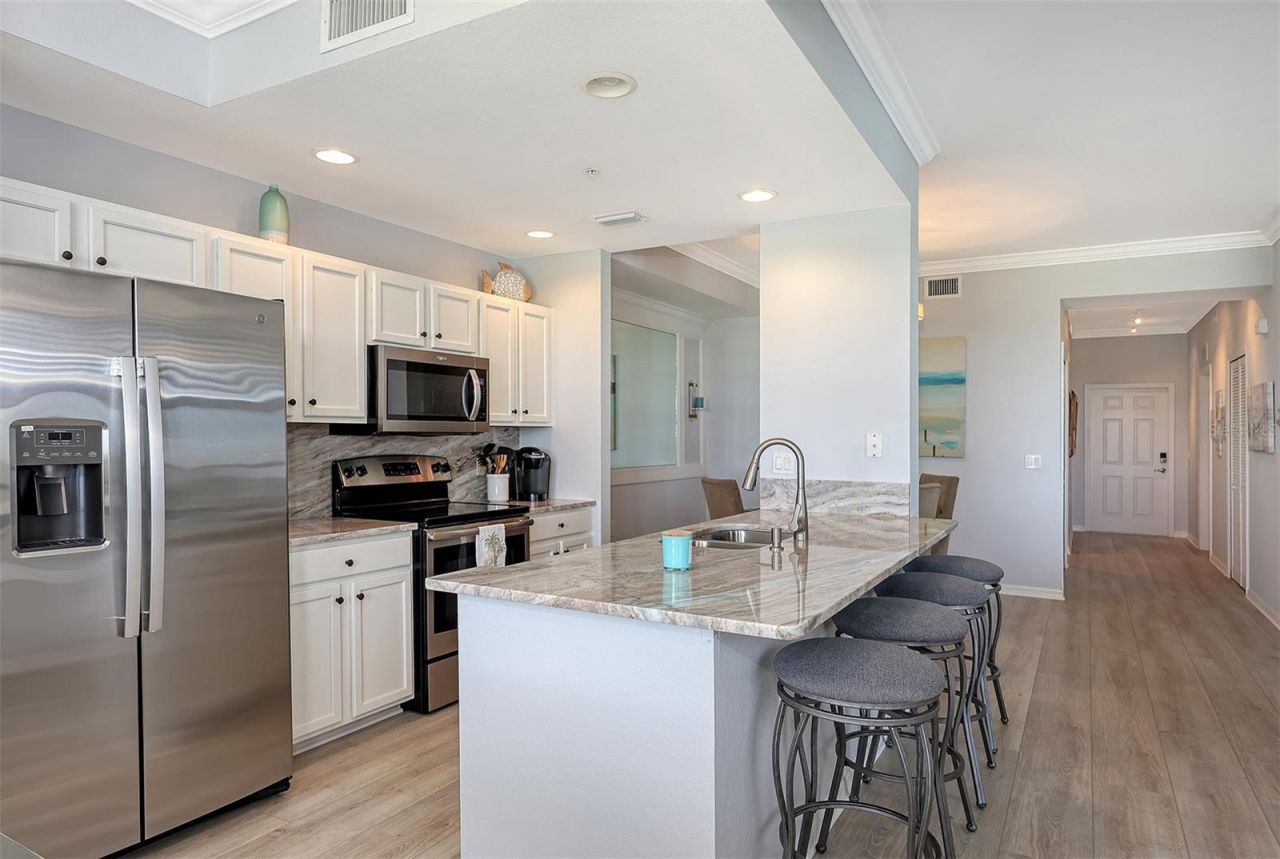 7121 River Hammock Drive, Unit 302, Bradenton, FL 34212 Photo