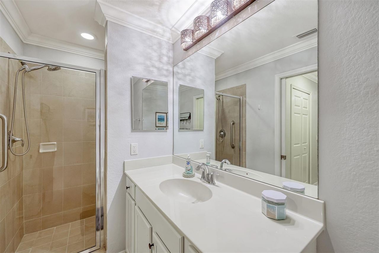 7121 River Hammock Drive, Unit 302, Bradenton, FL 34212 Photo