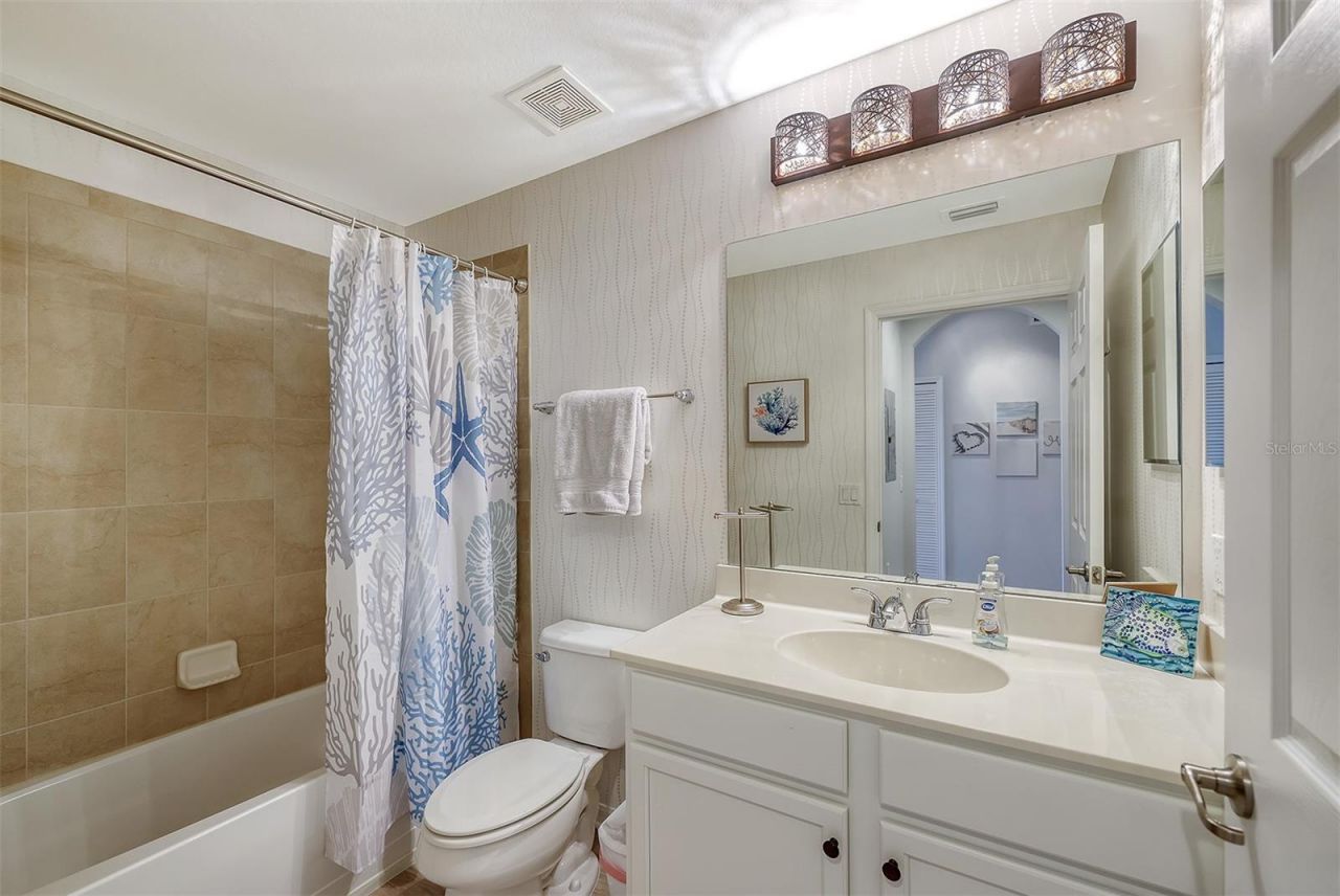 7121 River Hammock Drive, Unit 302, Bradenton, FL 34212 Photo