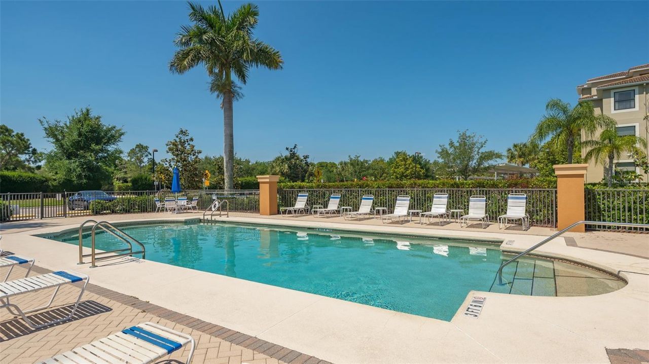 7121 River Hammock Drive, Unit 302, Bradenton, FL 34212 Photo