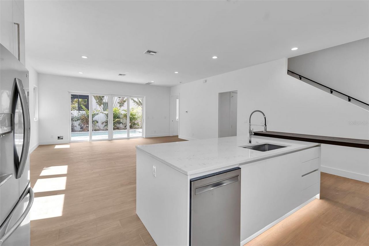 2516 Browning Street, Sarasota, FL 34237 Photo
