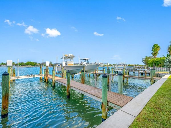 8575 SUNSET COURT, TREASURE ISLAND, FL 33706