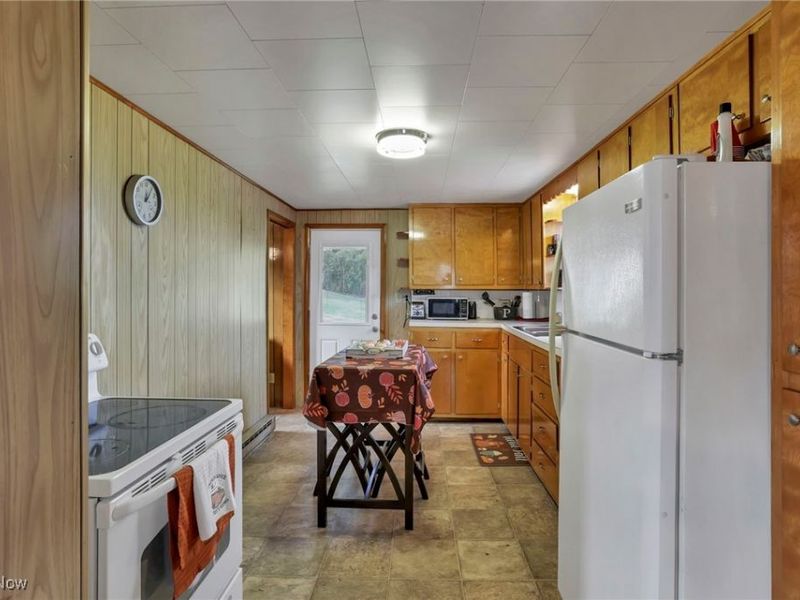 13929 Old Glory Road, Lore City, OH 43755 Photo 36