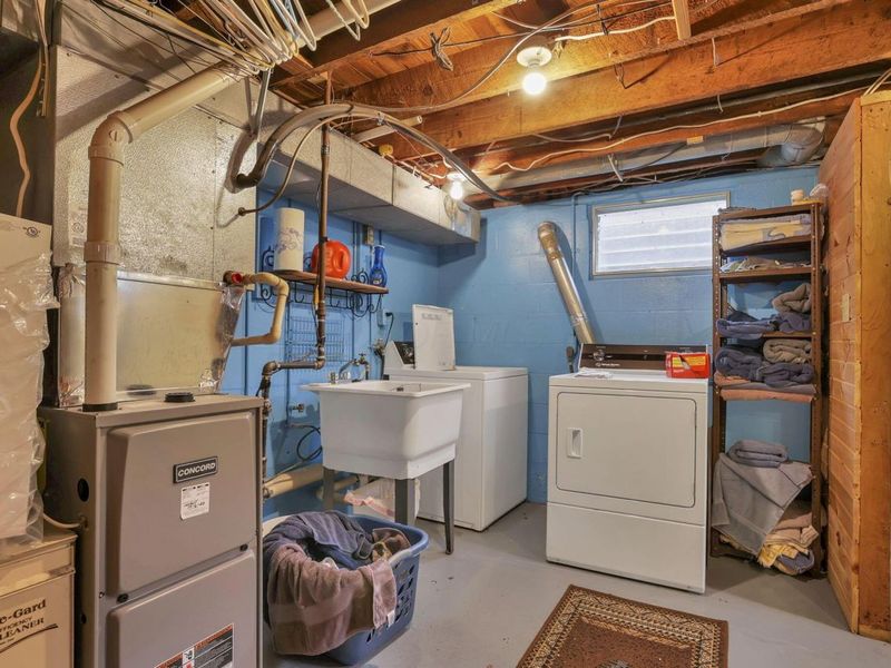 13929 Old Glory Road, Lore City, OH 43755 Photo 21