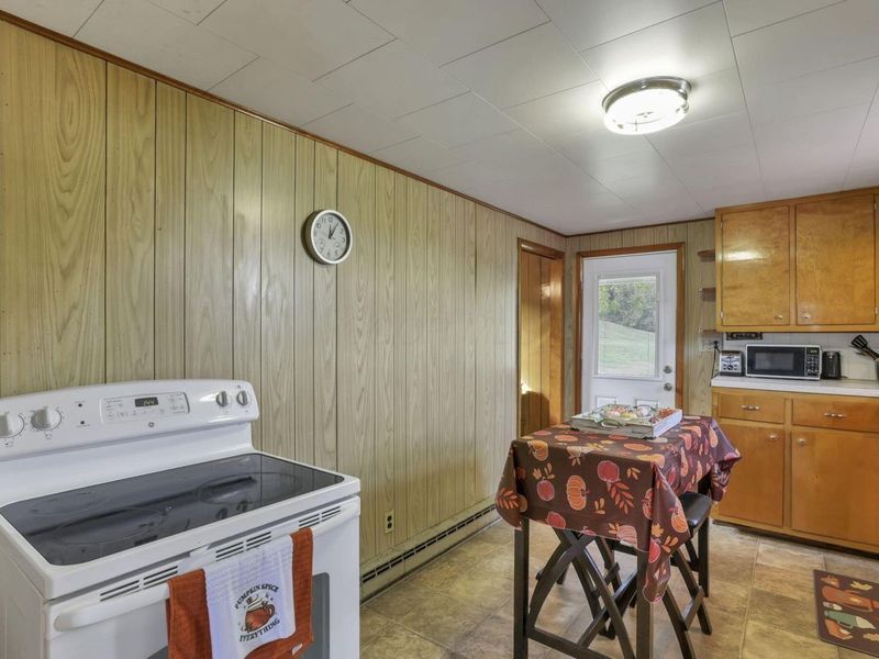 13929 Old Glory Road, Lore City, OH 43755 Photo 32