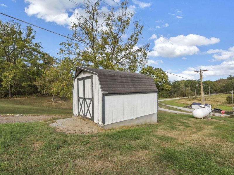 13929 Old Glory Road, Lore City, OH 43755 Photo 44