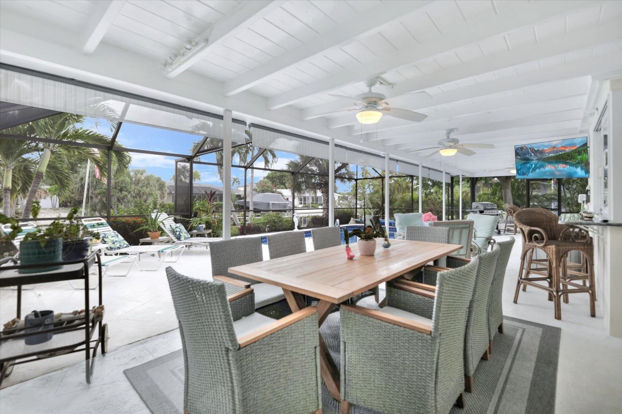 930 Lindgren Blvd, Sanibel, FL 33957 Photo