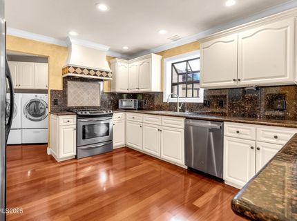 2835 Parkway Drive, Reno, NV 89502 Photo