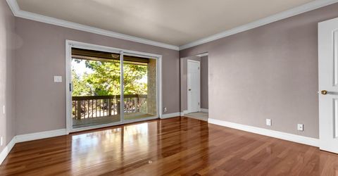 2835 Parkway Drive, Reno, NV 89502 Photo