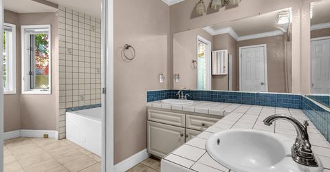 2835 Parkway Drive, Reno, NV 89502 Photo