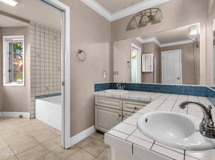 2835 Parkway Drive, Reno, NV 89502 Photo